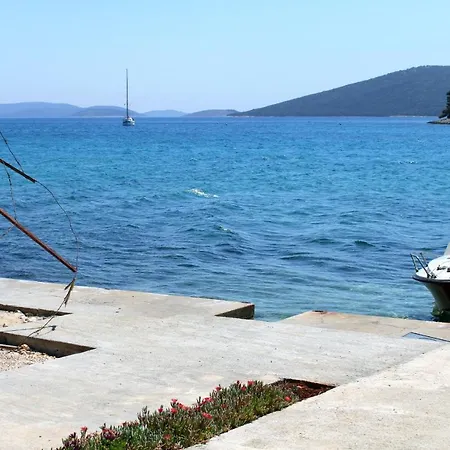 Apartamento By The Sea Brgulje, Molat - 6241